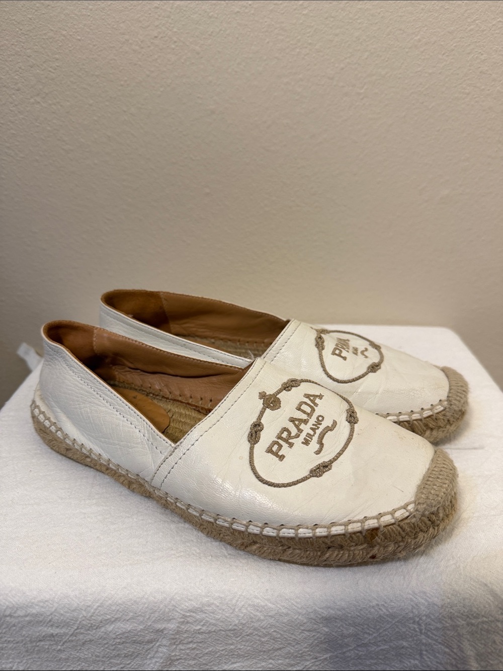 Prada Milano Cream White Leather Espadrille Slip-Ons with Logo Size 37 (US 7)